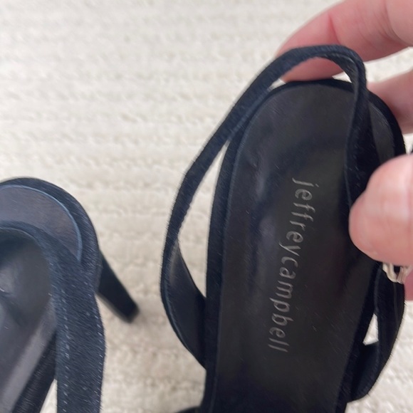 Jeffrey Campbell black suede evening shoes in buttery soft leather. Size 7.5 - Picture 4 of 5